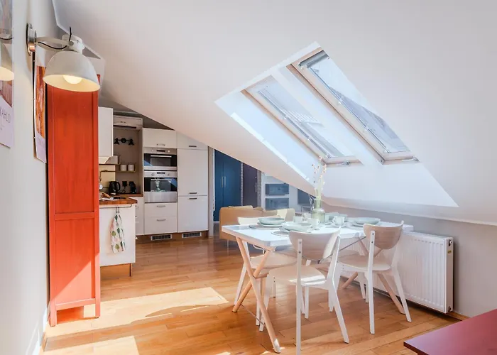 Castle View - Spacious - By Rentujemy Appartement Krakau