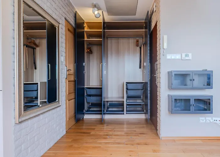 Castle View - Spacious - By Rentujemy * Krakau