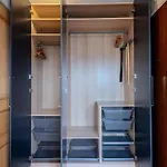 Castle View - Spacious - By Rentujemy 公寓 *