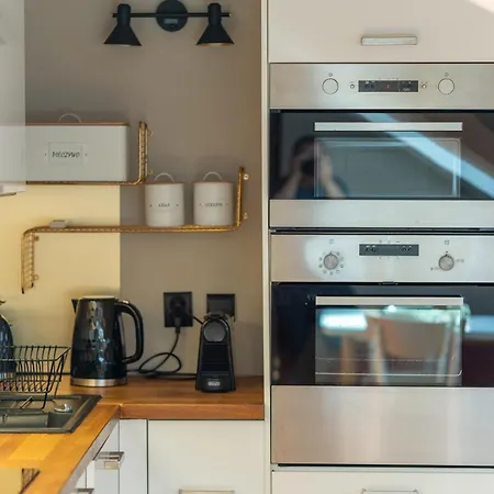 Castle View - Spacious - By Rentujemy