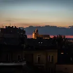 Castle View - Spacious - By Rentujemy Kraków