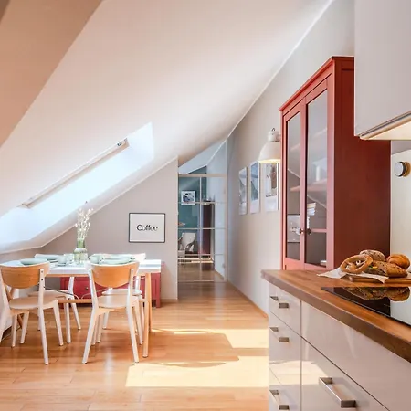 Apartament Castle View - Spacious - By Rentujemy